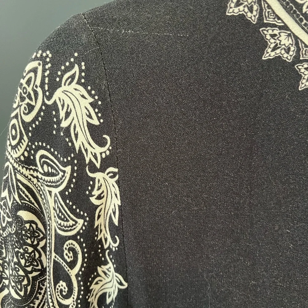 FARM Rio Black & White Paisley Maxi Dress - Picture 14 of 14